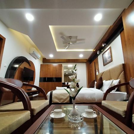 Hotel Royal City Siliguri Exterior photo