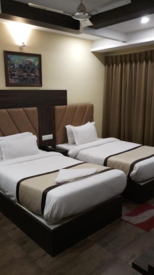 Hotel Royal City Siliguri Exterior photo